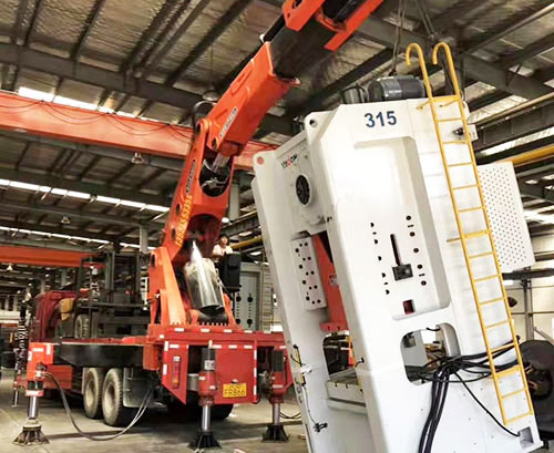 滑县提升工作效率，选择优质折臂吊租赁服务