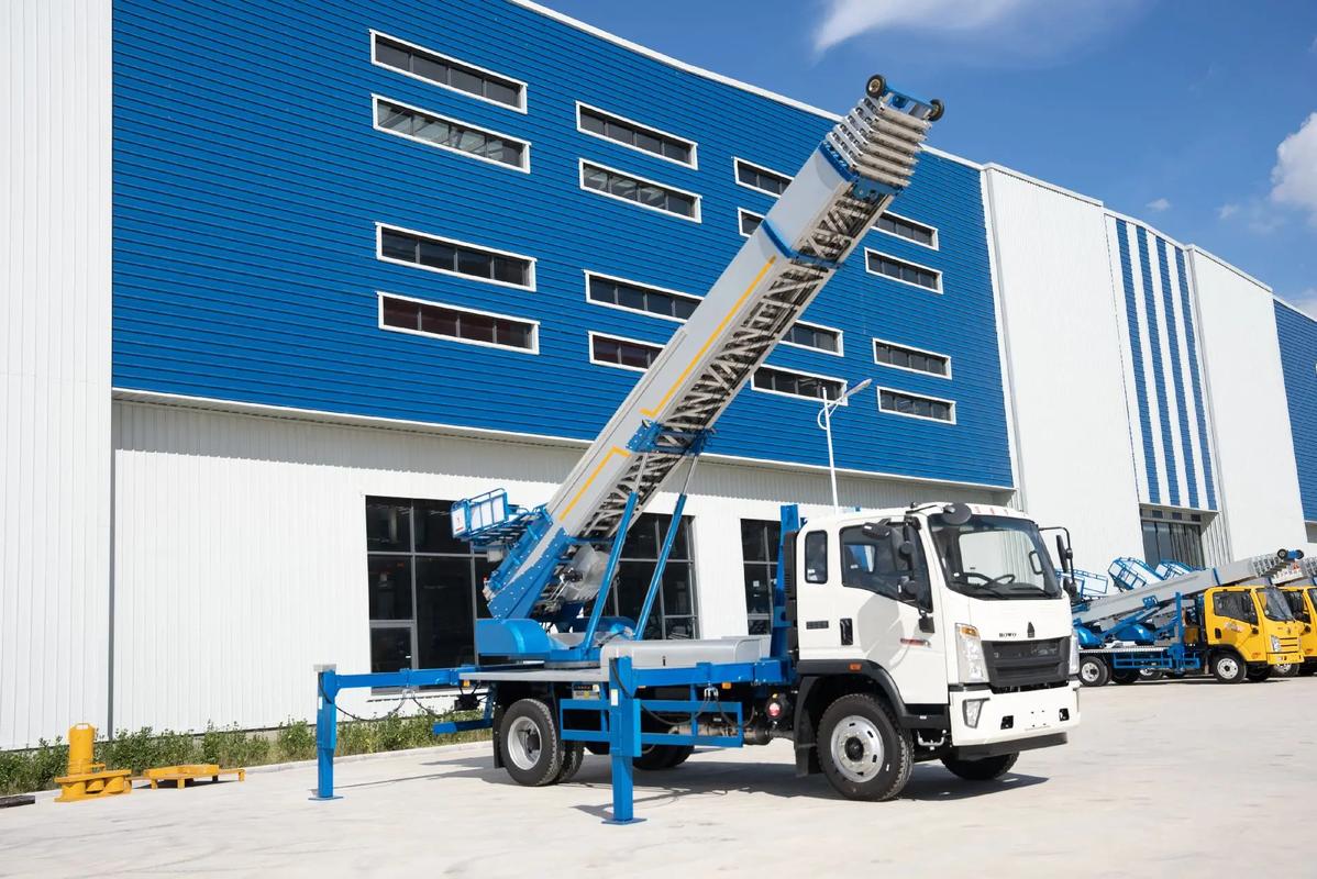 滑县小型云梯车上料车租赁多少钱